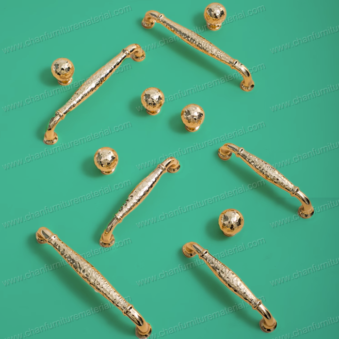 knob and pull